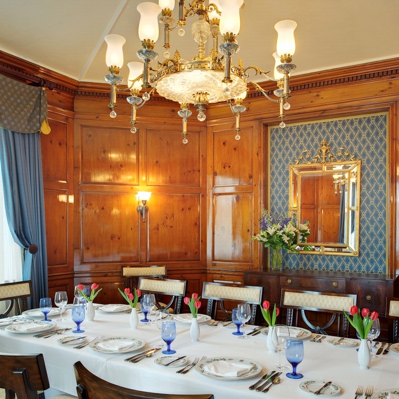 Фото Hotel Roanoke & Conference Ctr, Curio Collection by Hilton