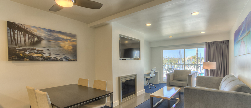 Фото Oceanside Marina Suites