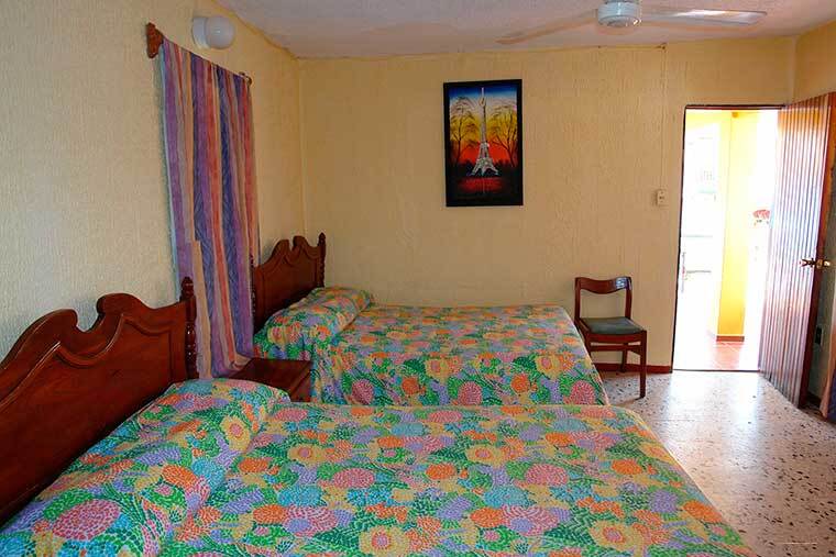 Фото Hotel Bungalows Puerto Angel