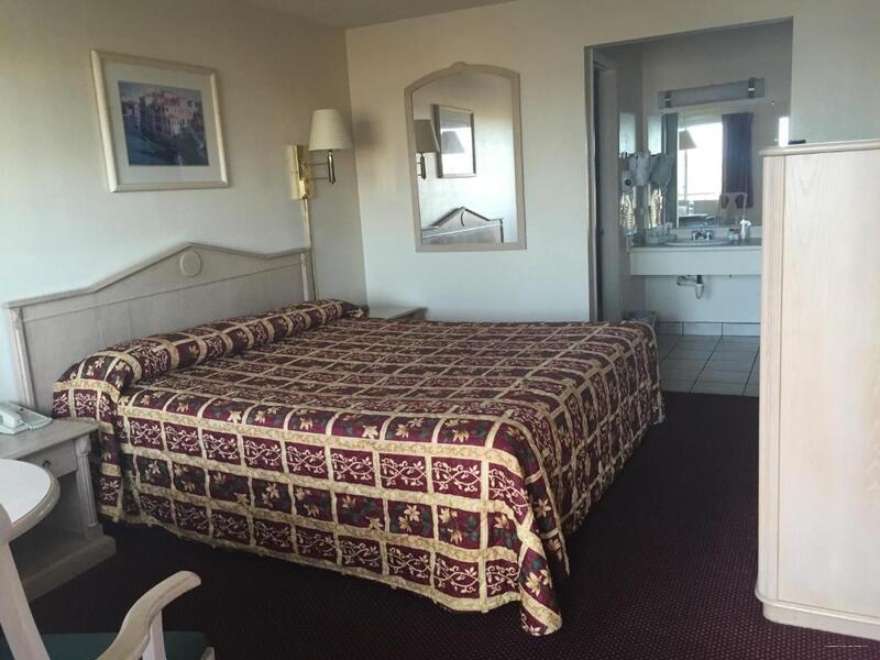 Фото Bridgewater Motel