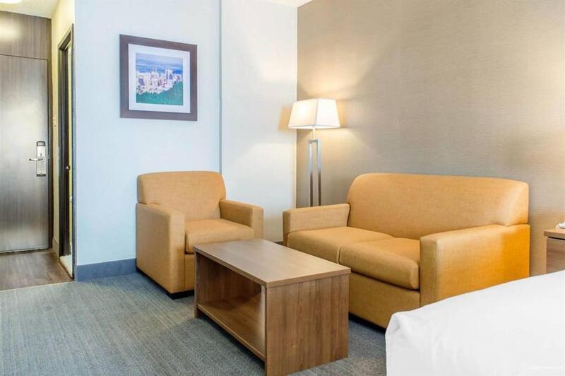 Фото Quality Hotel Dorval Aeroport