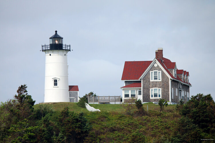 Фото Admiralty Inn & Suites