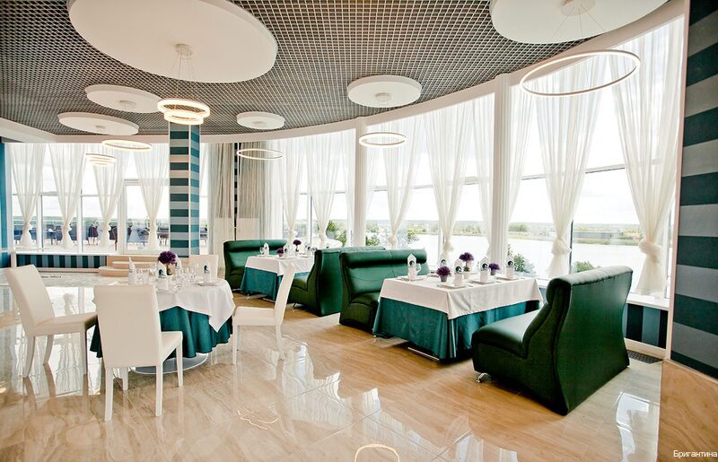 Фото Бригантина