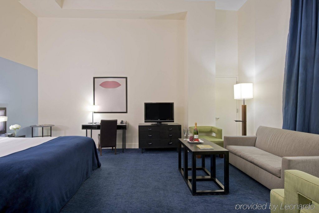 Фото Dylan Hotel Nyc