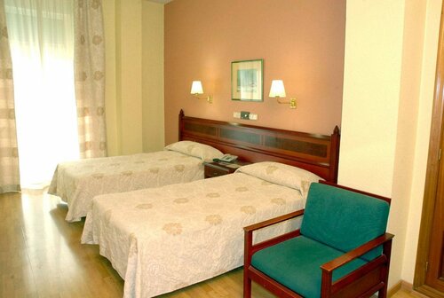 Внешний вид отеля Hotel Gravina 51 в Севилье, фото 5