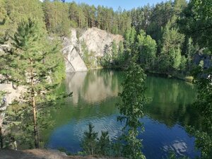 Природный парк Бажовские места (Свердловская область, Сысертский городской округ, природный парк Бажовские места), заповедник в Свердловской области