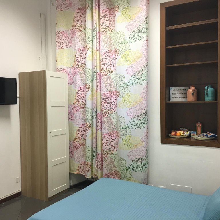 Фото I Am Here - Gioia 71