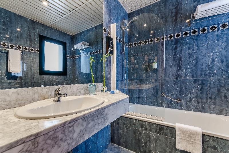 Фото Exe Sevilla Macarena