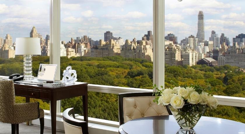 Фото  Trump International Hotel & Tower New York