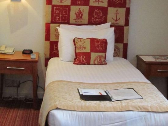 Фото Best Western The Rose & Crown Hotel