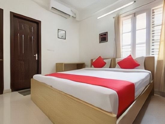 Фото Oyo 9252 Sln Homes