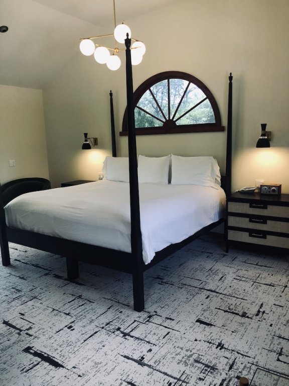 Фото Hampton Maid Motel