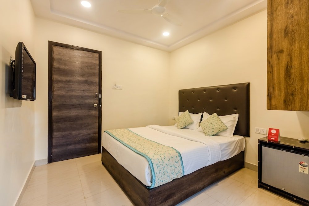 Фото Oyo 8373 Rigga Inn