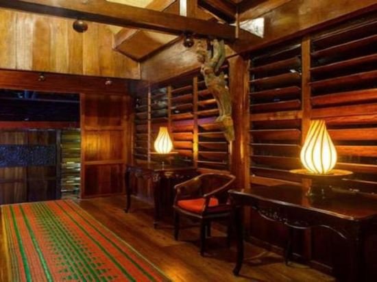 Фото Angkor Village Hotel