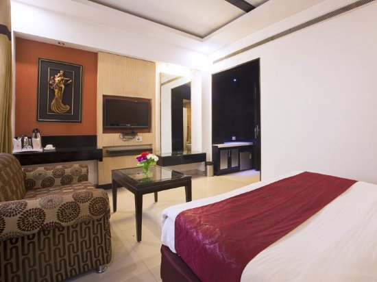 Фото Hotel Lord Krishna Palace