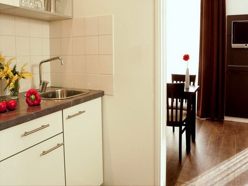 Фото The Jay Hotel by HappyCulture