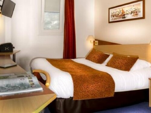 Гостиница Brit Hotel Le Kerodet в Кемпере