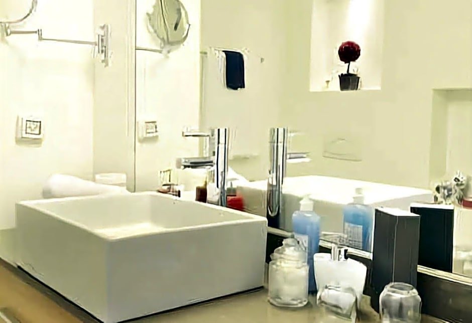 Фото West All Suite