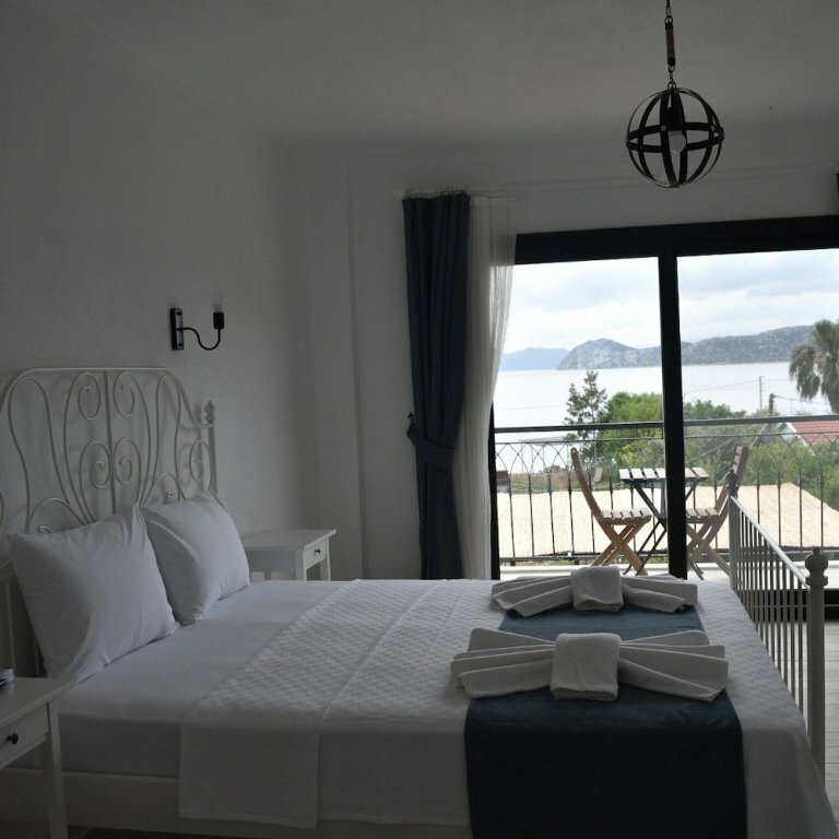 Short-term housing rental Söğüt Ada Pansiyon, Marmaris, photo