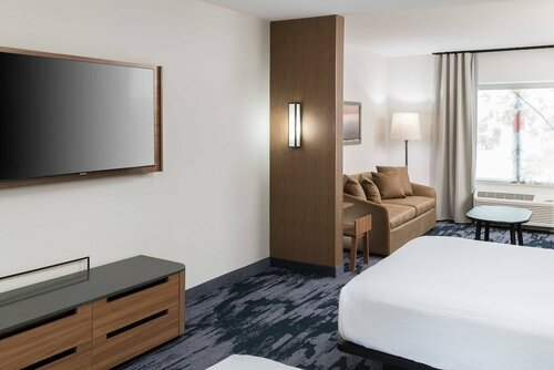 Гостиница Fairfield Inn & Suites by Marriott Savannah I-95 North