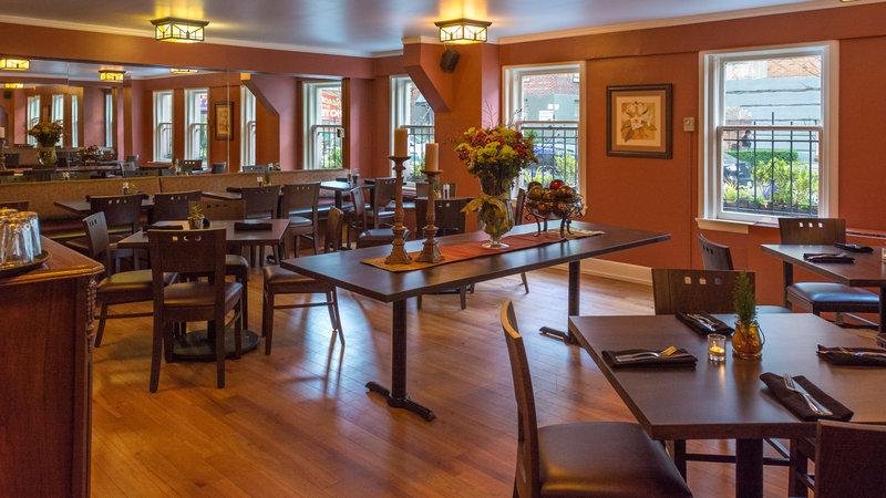 Фото The Inn at Virginia Mason