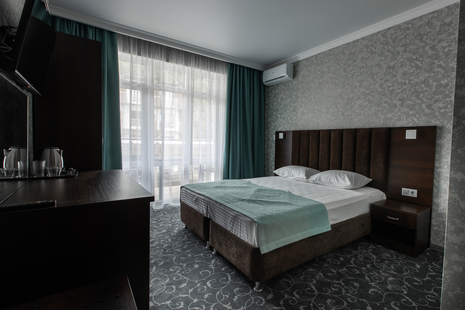 Фото Фемили отель