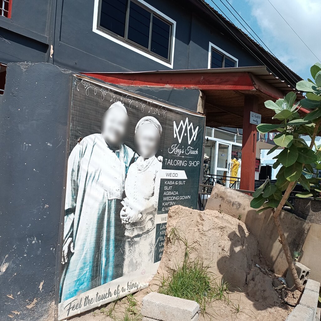 Tailor King's Touch, Earth, photo