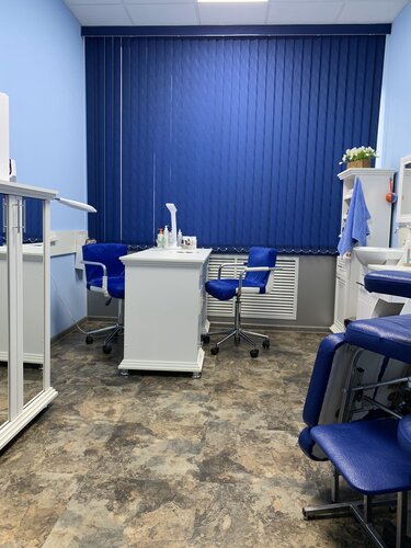 Анасы алты ай бойы жыныстық қатынастан бас тартқаннан кейін жас жігітті бұзады! Қаншық