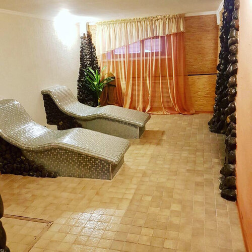 Жалаңаш кискалары бар қыздардың суреттері