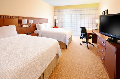 Гостиница Courtyard by Marriott Dallas Plano Parkway at Preston Road в Плано
