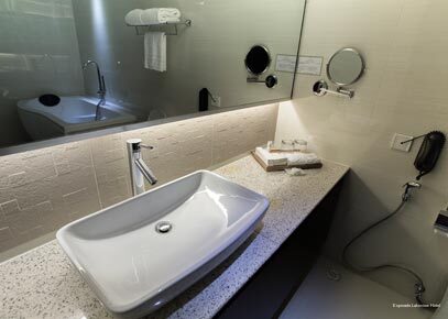 Фото Esperado Lake View Hotel