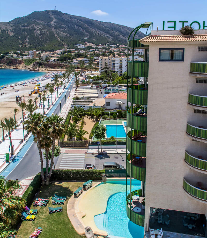 Фото Hotel Benikaktus