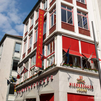 Фото H+ Hotel Lubeck