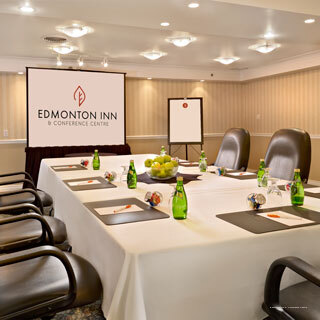 Фото Edmonton Inn and Conference Centre