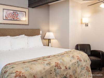 Фото Swiss Chalet Motel