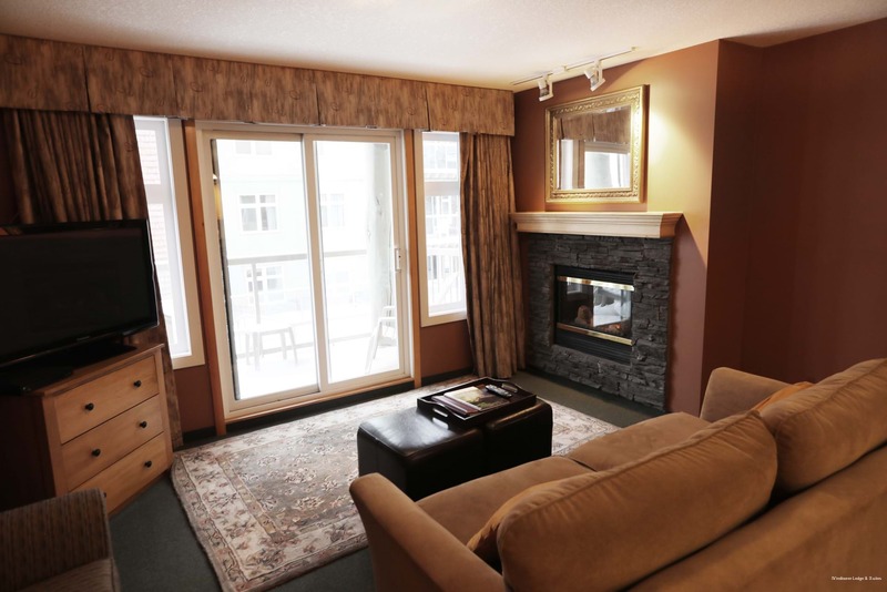 Фото Windtower Lodge and Suites