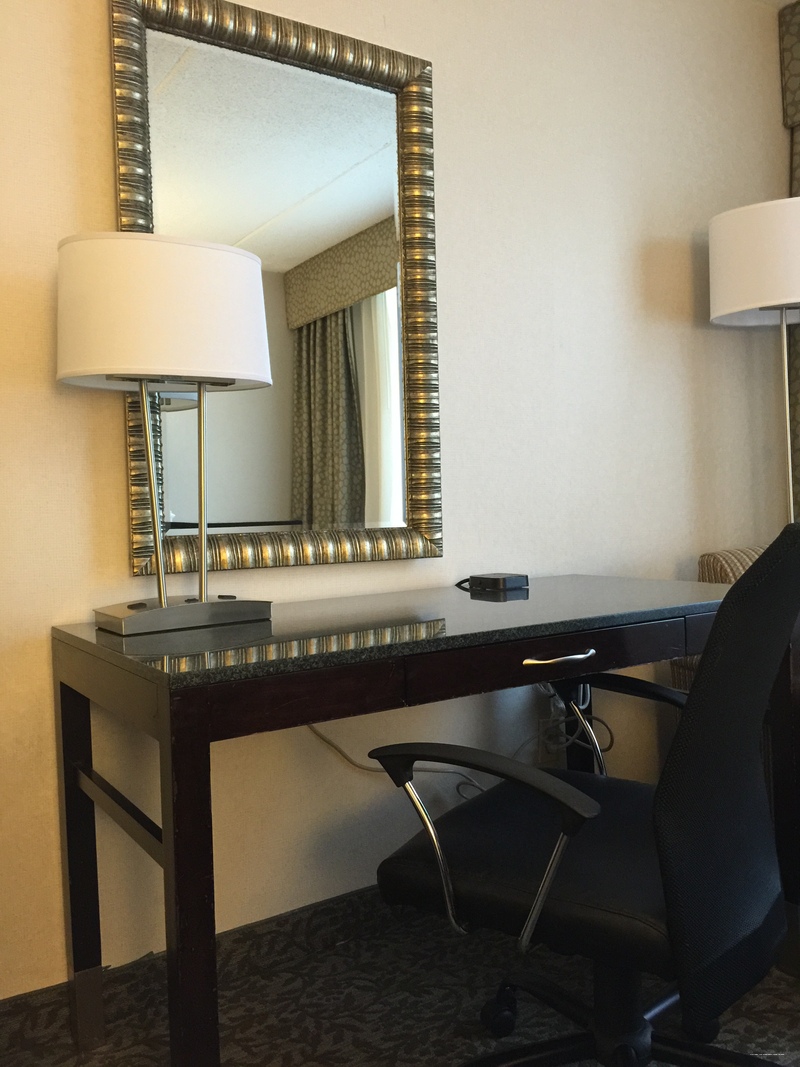 Фото Holiday Inn Westbury - Long Island, an Ihg Hotel