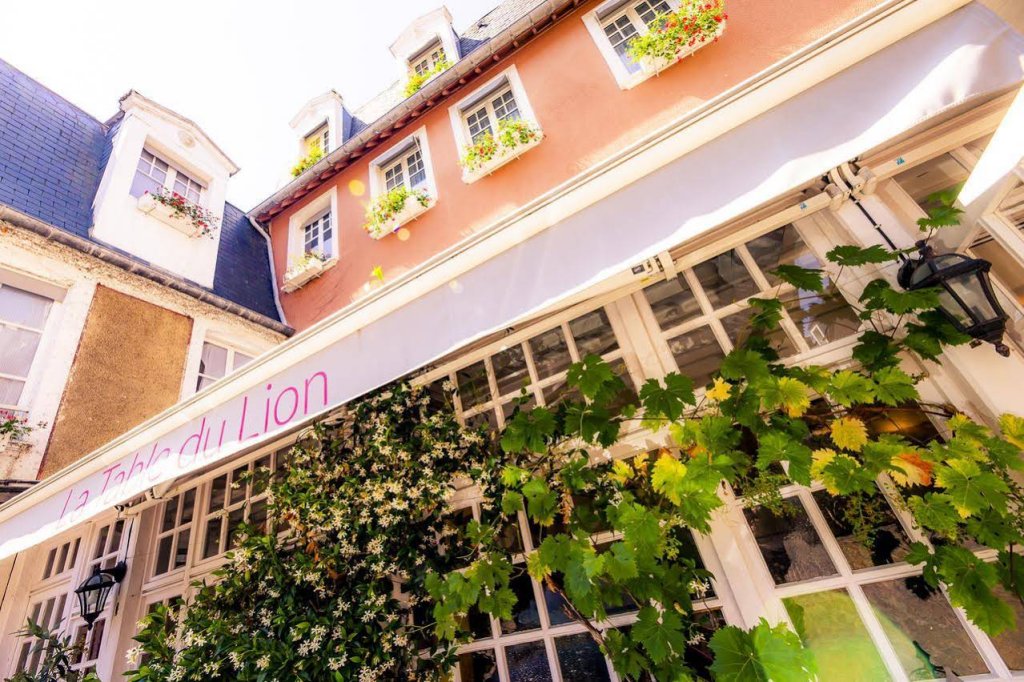 Фото Hotel Le Lion d'Or et restaurant la Table du Lion