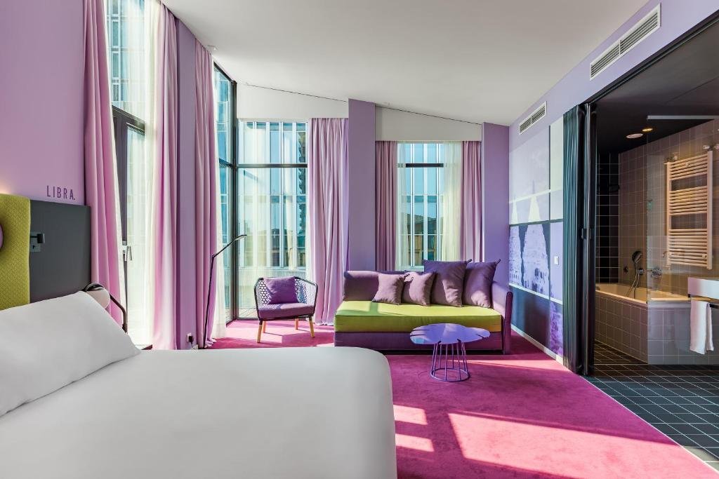 Фото Room Mate Bruno