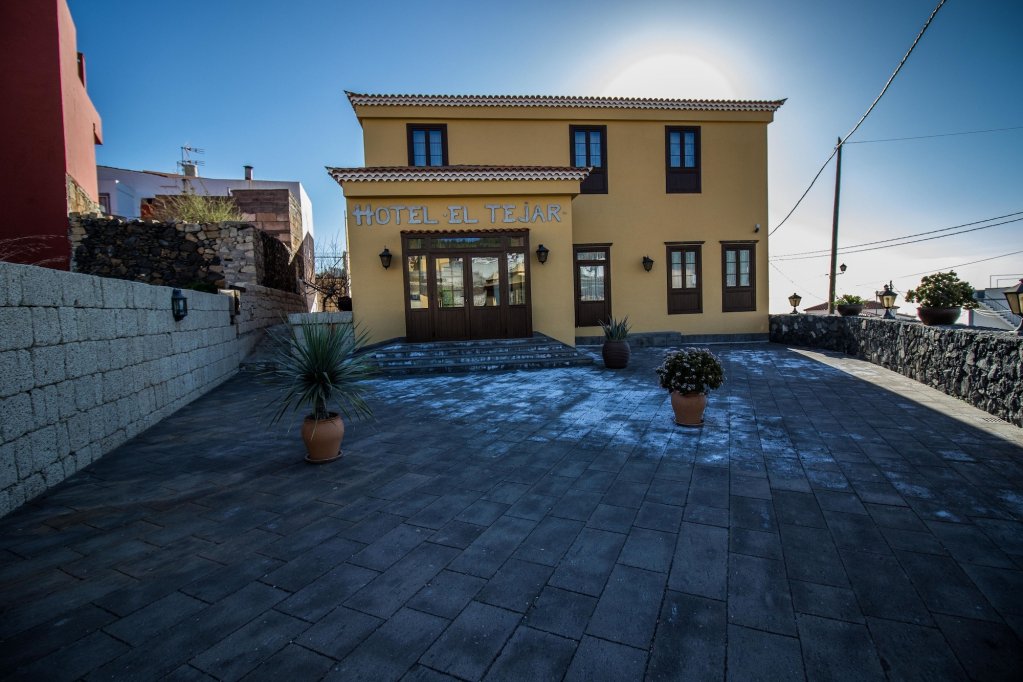 Фото Hotel El Tejar