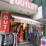 Outlet (Doğan Araslı Blv., No:188, Esenyurt, İstanbul), giyim mağazası  Esenyurt'tan