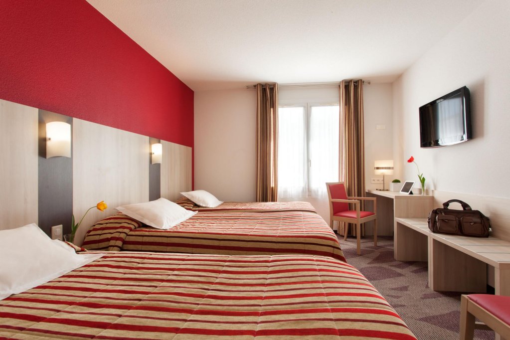 Фото Hotel Roissy Lourdes