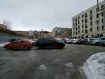 Парковка (Право-Булачная ул., 19), автомобильная парковка в Казани