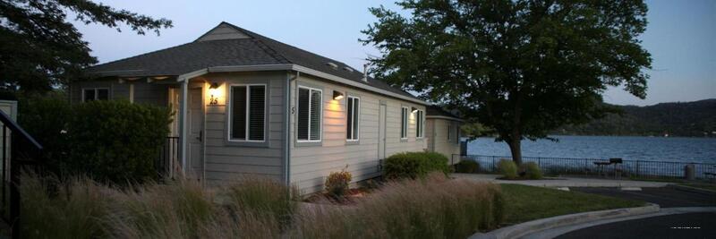 Фото Clear Lake Cottages & Marina