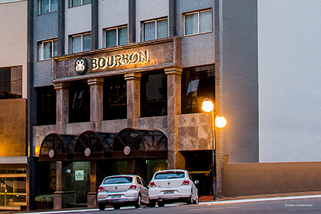 Фото Bourbon Curitiba Hotel e Suítes