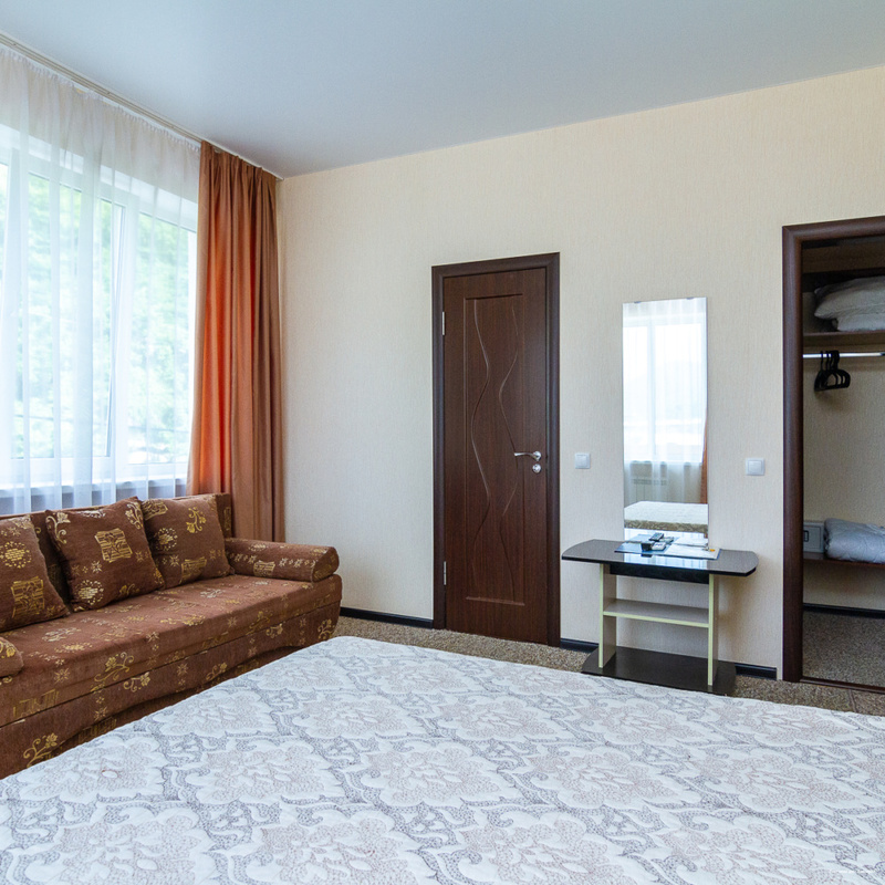 Фото Адмирал