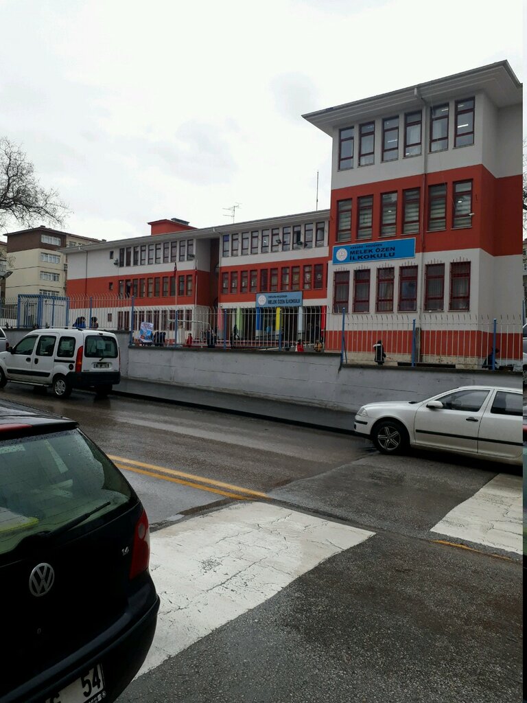 Primary school Melek Ozen Primary School, Ankara, photo