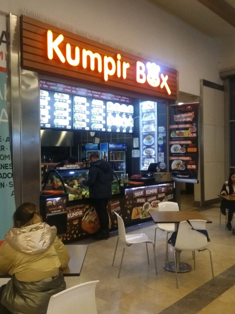 Restaurant Kumpir Box, Istanbul, photo