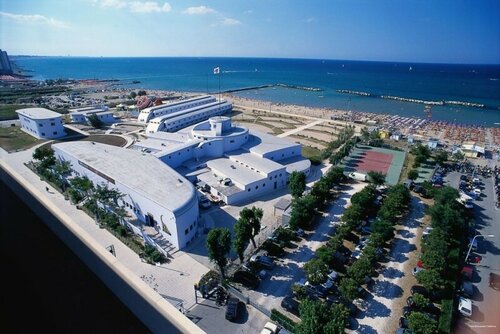 Внешний вид отеля Hotel Alexander в Каттолике, фото 4