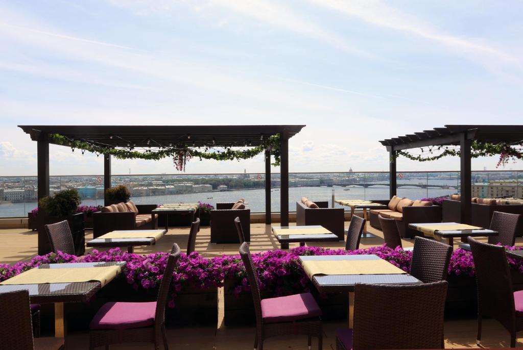 Фото Отель Санкт Петербург